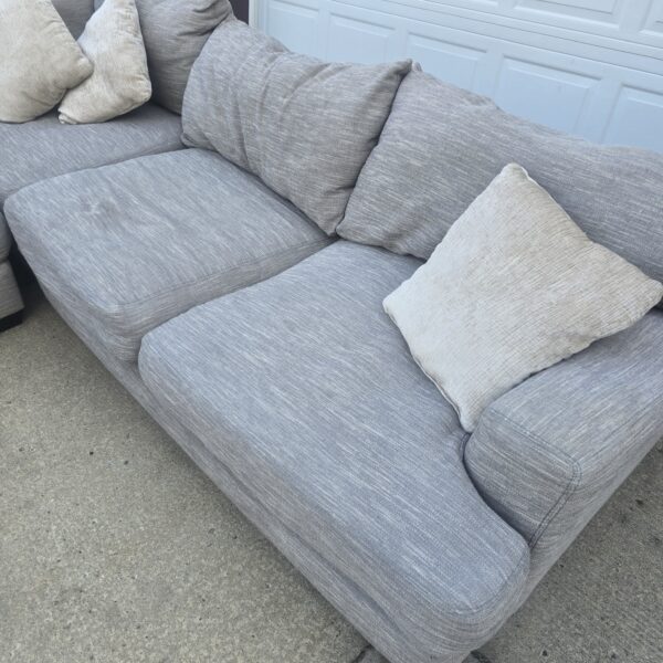 3 piece sectional - Image 2