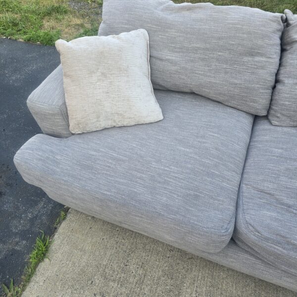 3 piece sectional - Image 5
