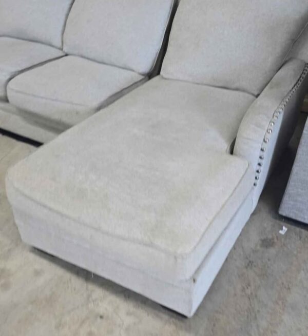 4 piece sectional - Image 4
